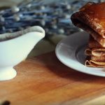 Блины из цельнозерновой муки – 4 рецепта диетических блинчиков