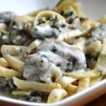 Брокколи с грибами – универсальный рецепт для вегетарианцев