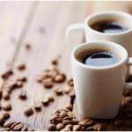 чашки с кофе