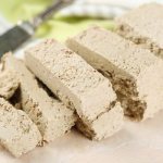 Из чего делают халву: виды и состав халвы, калорийность, польза и вред