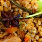 Калорийность варёной перловки на 100 грамм: на воде, на молоке, с тушенкой, мясом, грибами, маслом