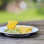 начос с гуакамоле