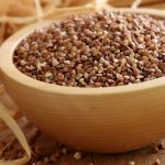 Описание гречневой крупы, её взаимосвязь с гречкой и гречневой кашей