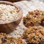 Овсяные хлопья, печенье, молоко