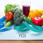 Расписывая недельное меню, сразу готовьте список покупок в продуктовых магазинах.