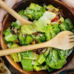 Салат со свежей зеленью