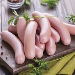 Сосиска отварная. Калорийность 1 шт, на 100 грамм, БЖУ